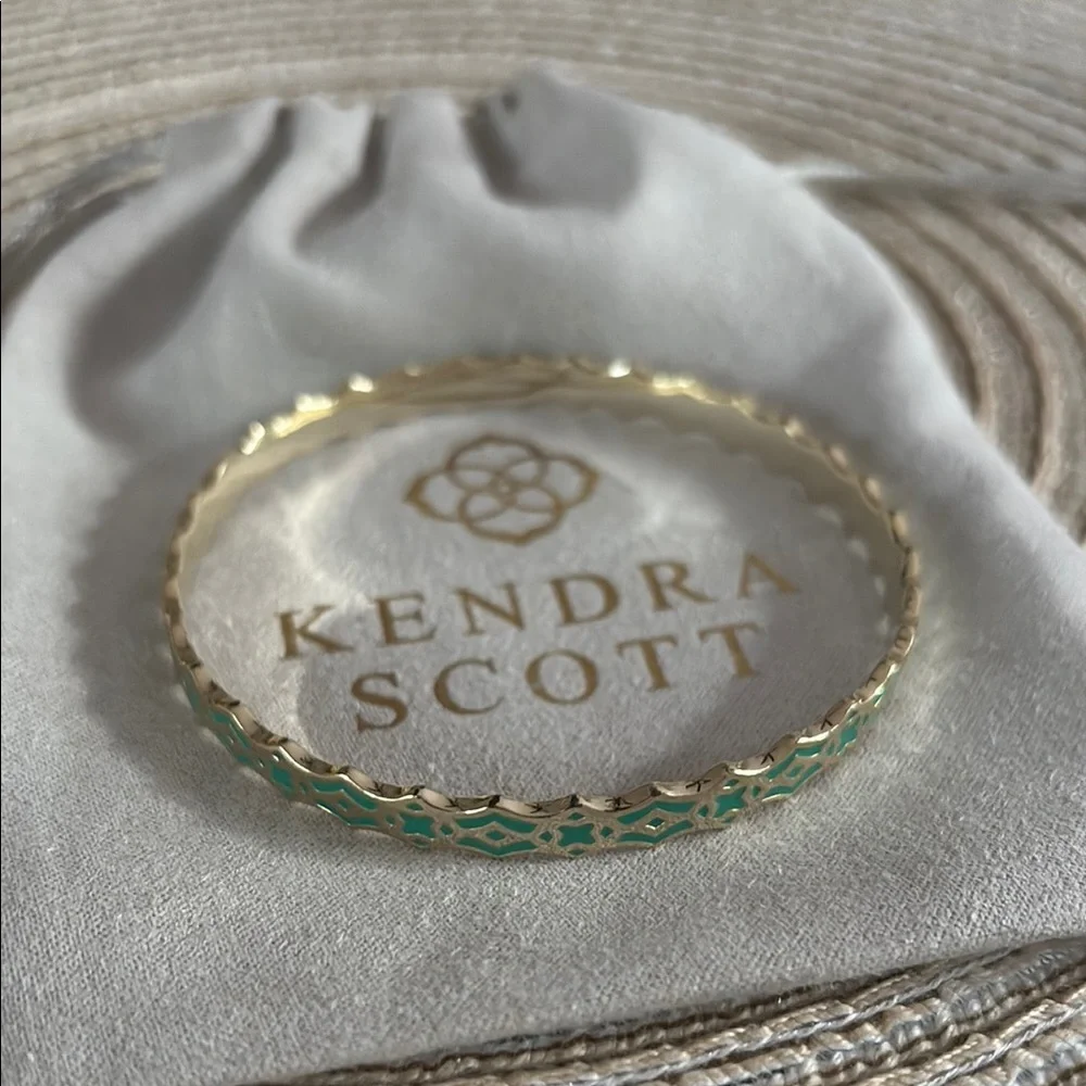 Vintage Kendra Scott Gold and Green Enamel Bracelet like new